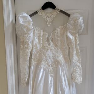 Eve of Milady vintage wedding gown
